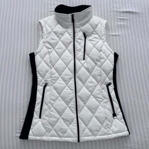Calvin Klein Women's Quilted White and Black Vest